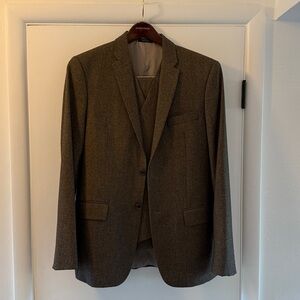 John Varvatos 3-Piece Suit